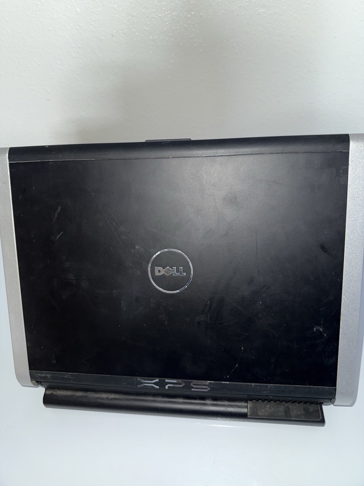Dell XPS M1330 Laptop Intel Core 2 Duo CPU 13″ No HDD & NO POWER PARTS ONLY