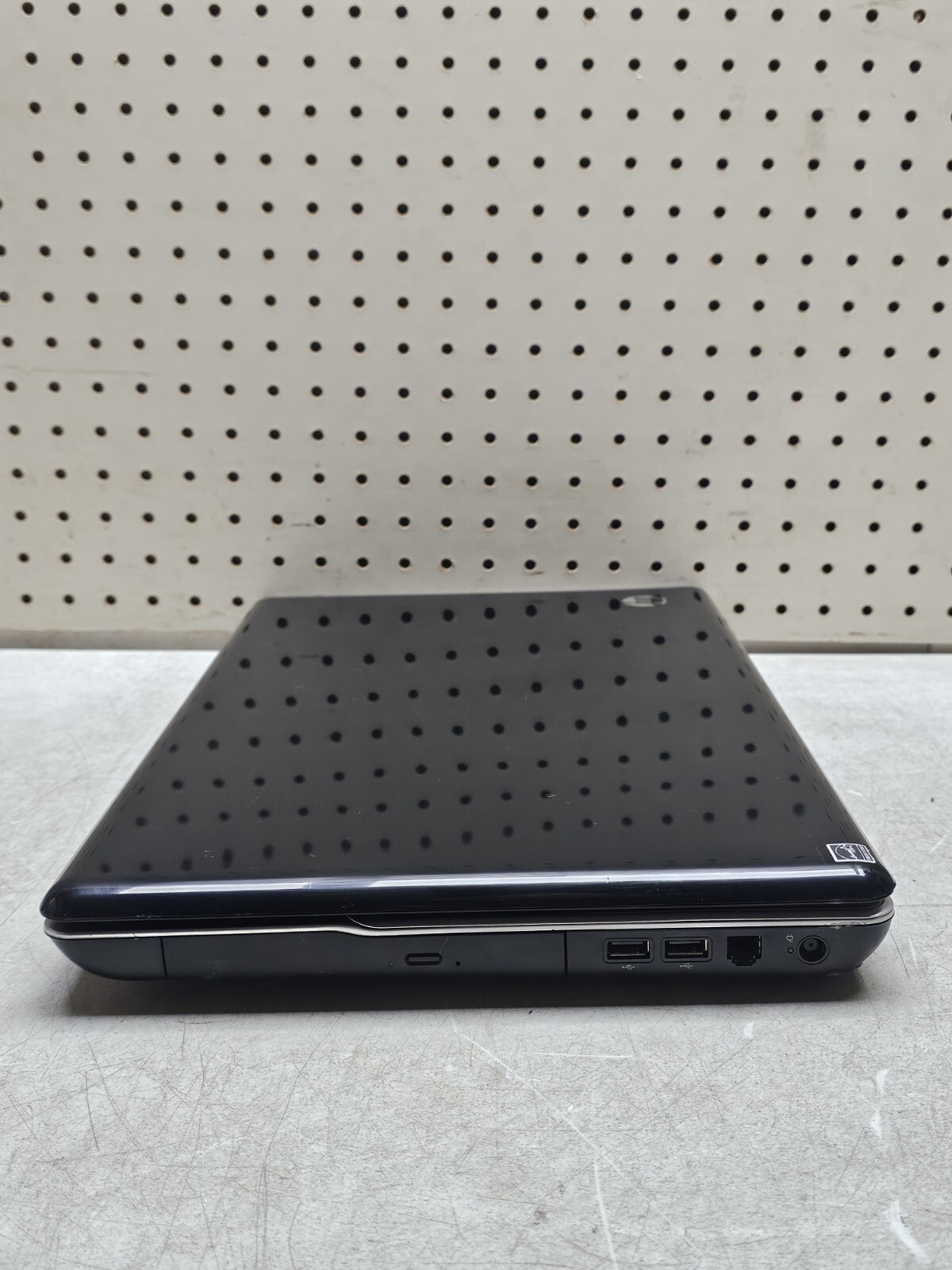 HP G71-349WM Laptop – Pentium T4300 – 4GB RAM – 250GB HDD – BAD BATT – WIN 10