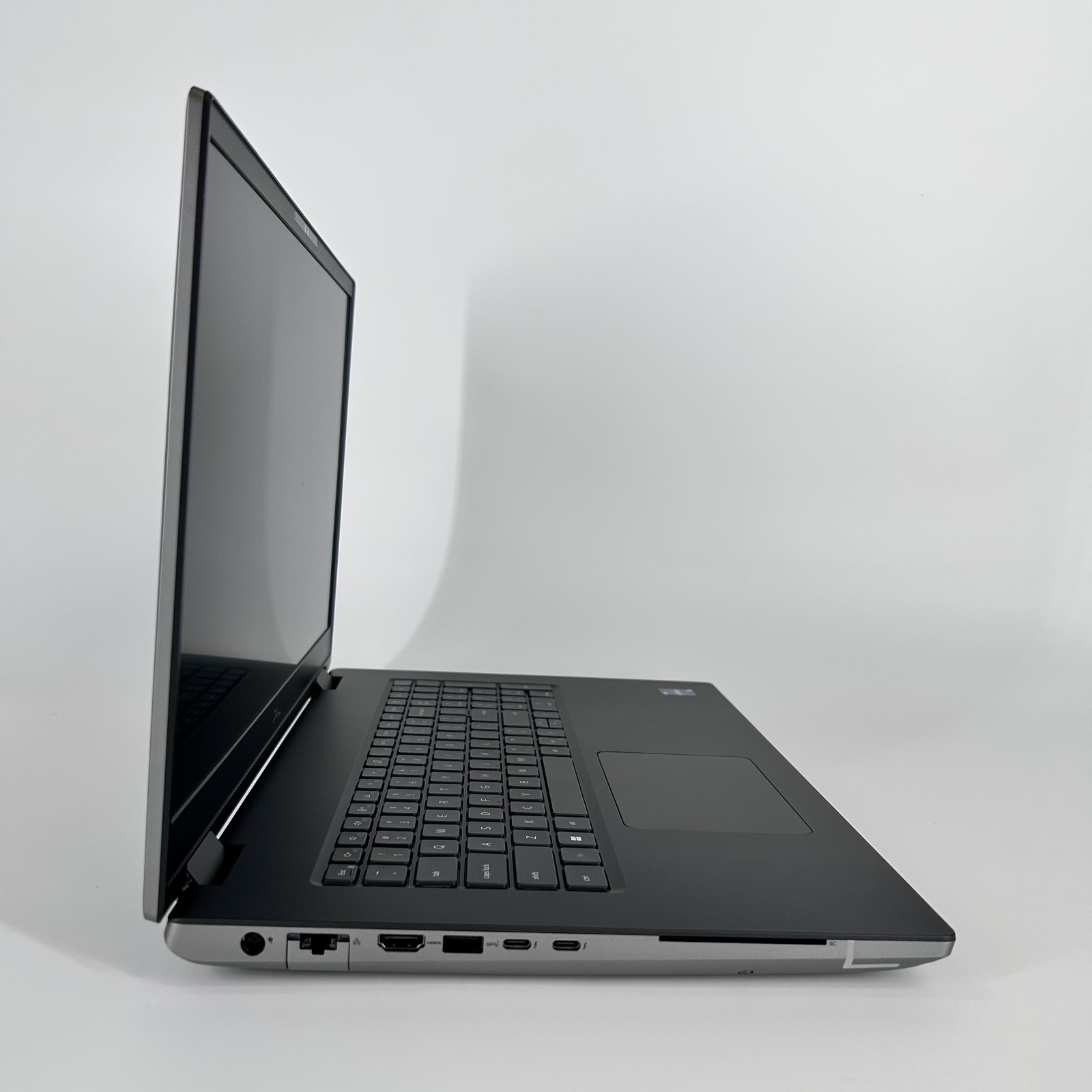 Dell Precision 7780 17.3 FHD 2.2 GHz i9-13950HX 64GB 512GB SSD RTX 4000 Ada
