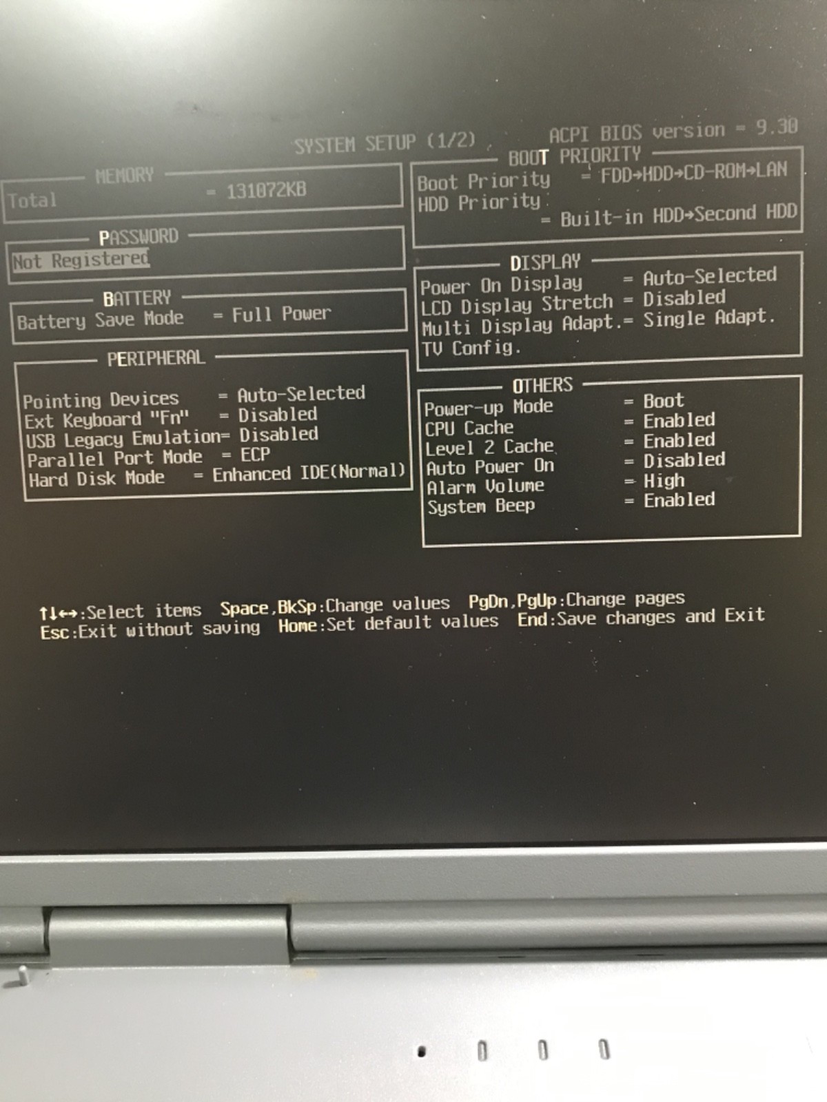 TOSHIBA TECRA 8000 WITH ADAPTER AND PORT REPRICATOR