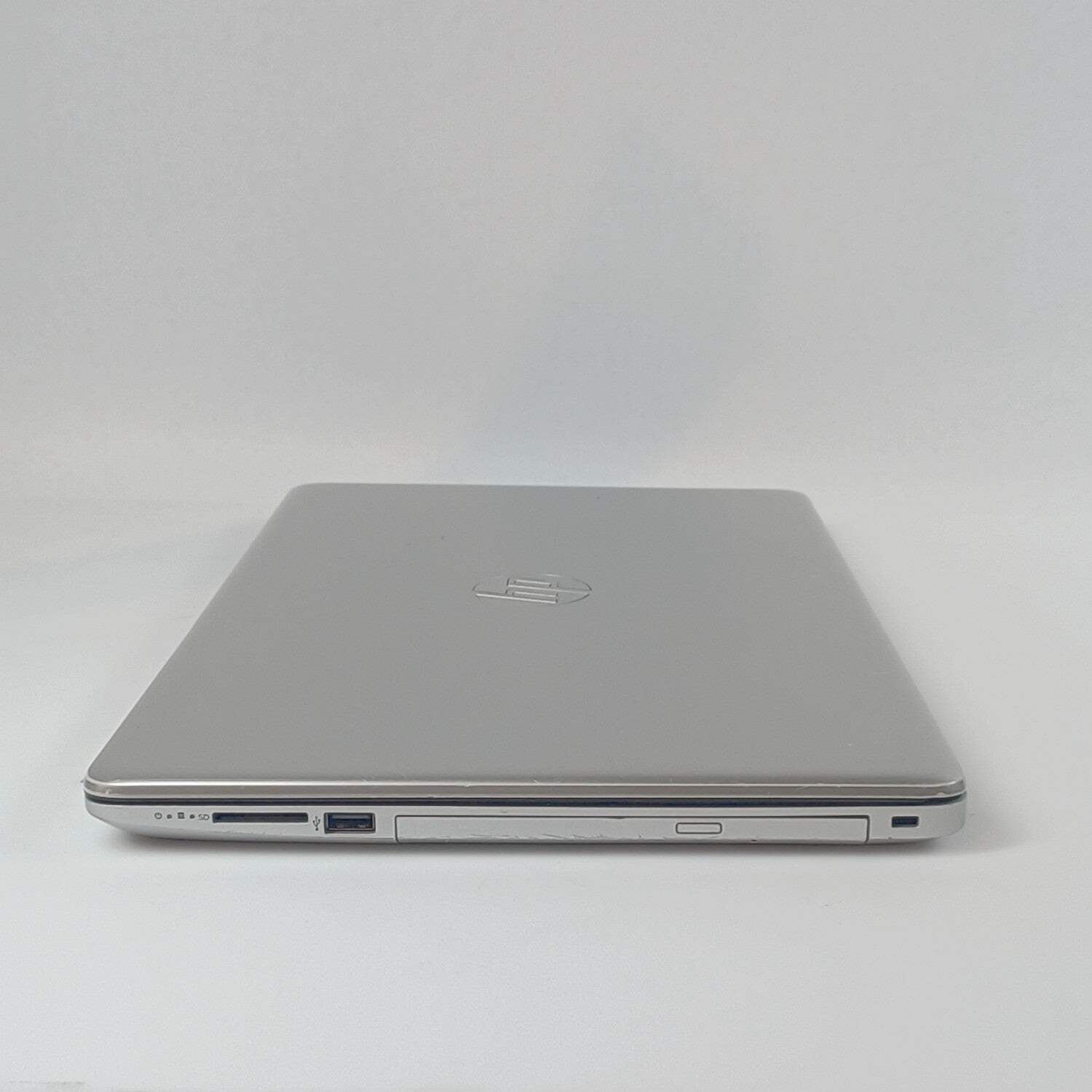 Broken HP Pavilion 15.6″ i5-8250U 2.8GHz 12GB RAM 128GB SSD Read