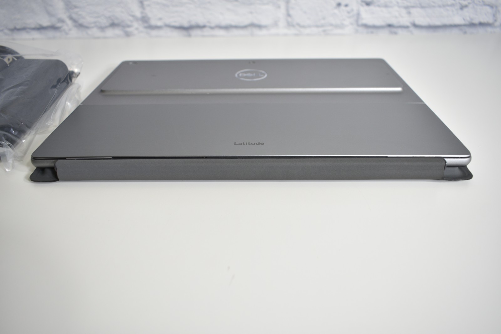 Dell Latitude 7320 Detachable Intel Core i7-1180G7 16GB Ram 256GB SSD + keyboard