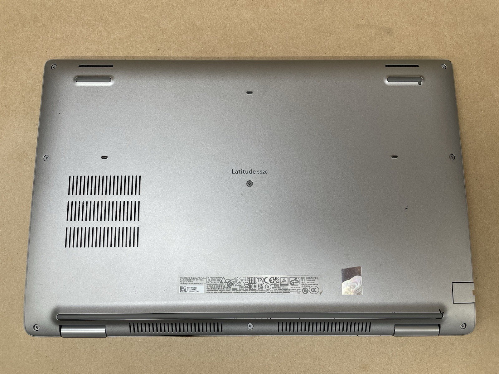 Dell Latitude 5520, i7-1185G7 @ 3.0GHz 16GB RAM 512GB SSD Win11 Pro