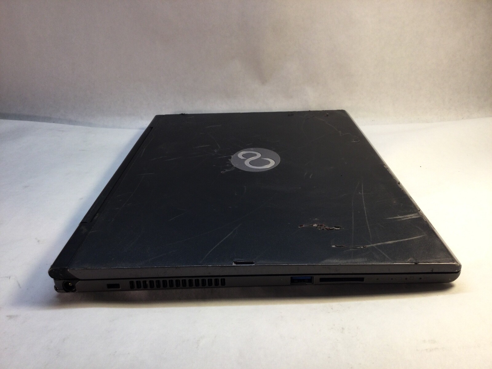 Fujitsu LifeBook T936 13″ Laptop Intel Core i5 6th Gen. -BOOTS TO BIOS -MZ