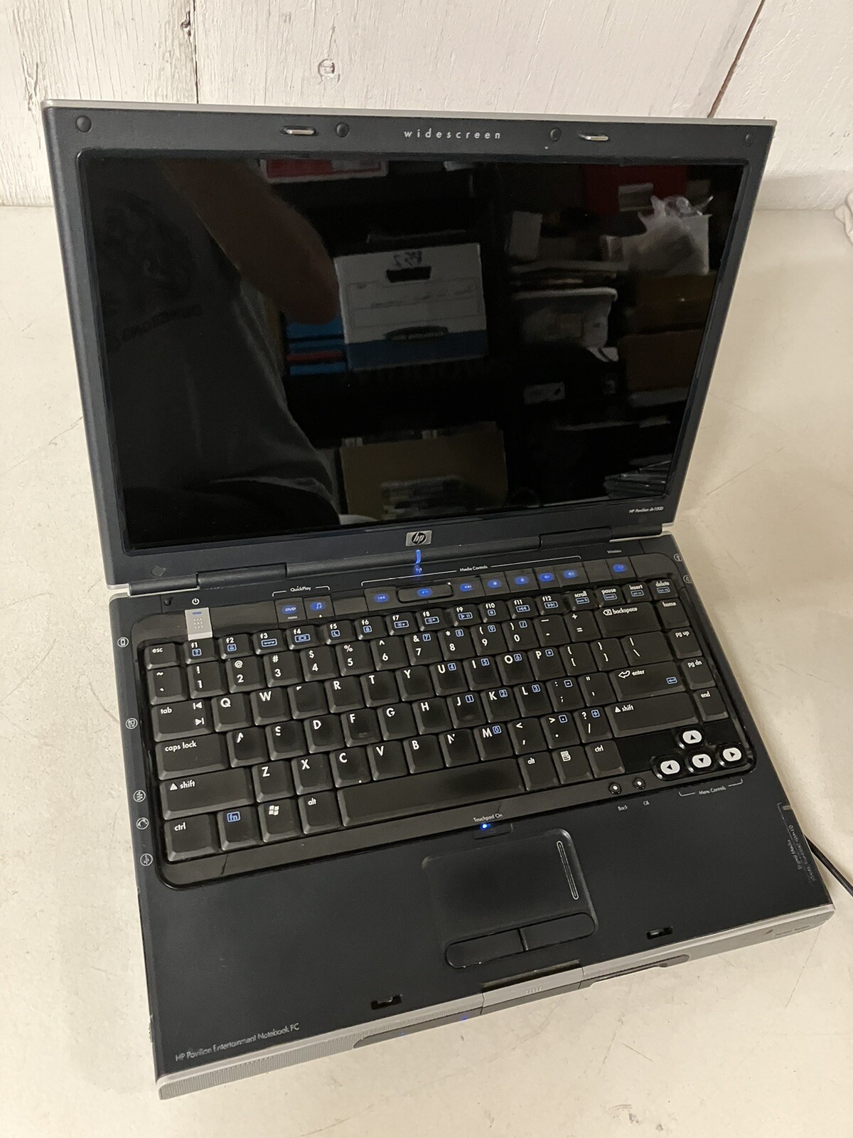 HP Pavilion DV1000 Laptop W/ Charger & Bag / For Parts or Repair