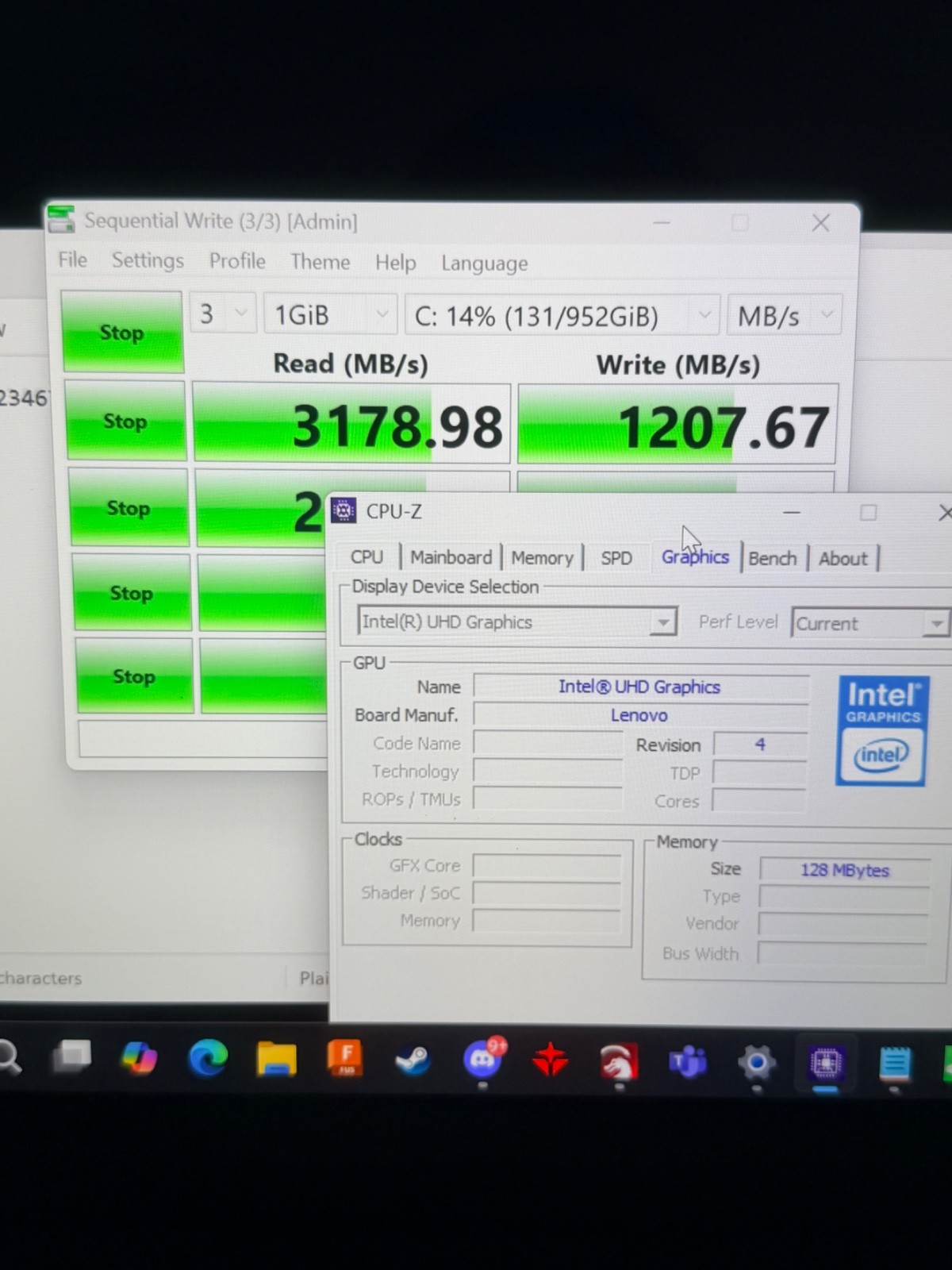 LENOVO ThinkPad X1 Carbon 4K Display, 16GB RAM, 1TB SSD, 10th gen CPU, Win11 Pro
