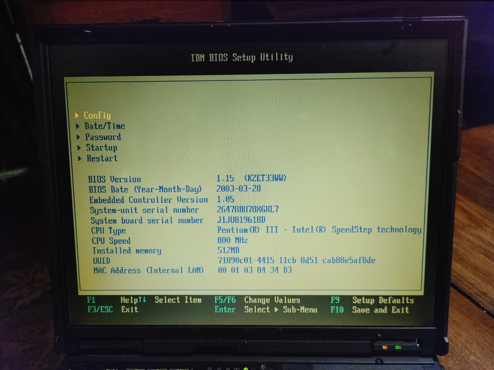 IBM Thinkpad T21 13.3″ Laptop Pentium 3 + 512MB RAM + 20GB HDD *NO OS