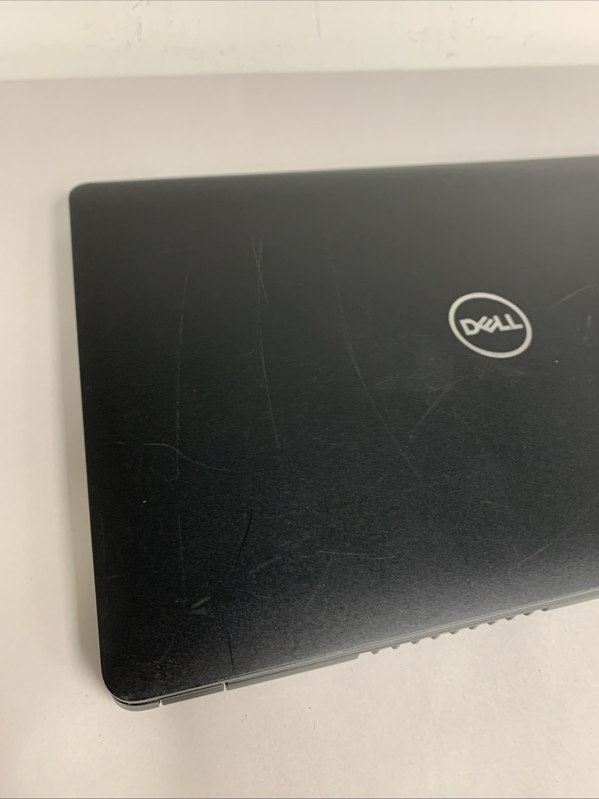 Dell Latitude 3580 15.6″ Laptop i5-7200U 8GB RAM NO HDD | Boot To Bios