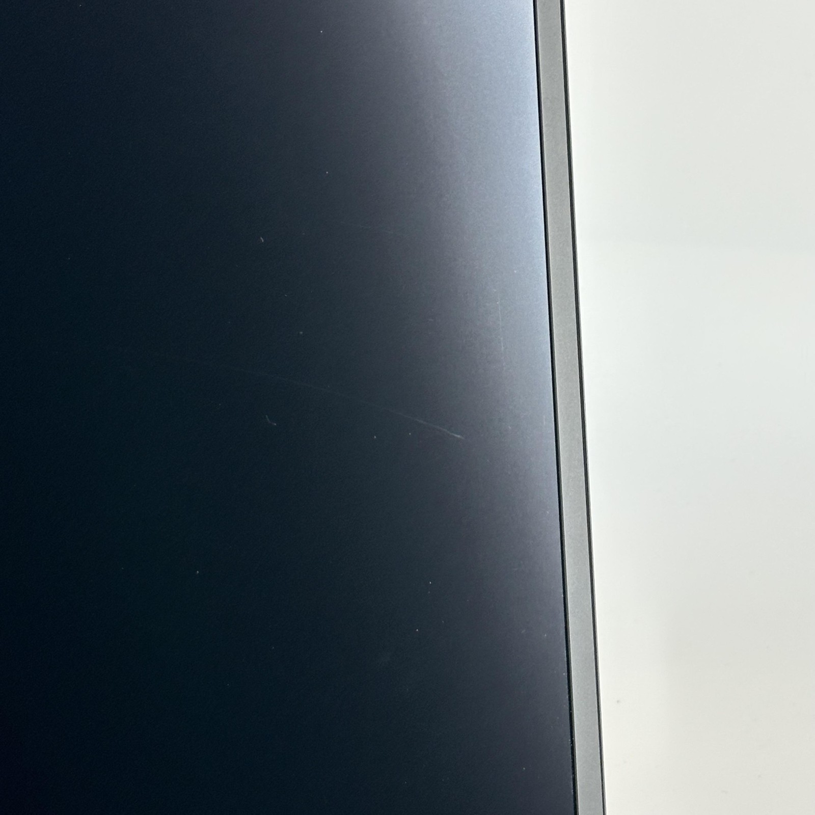 HP ZBook Fury 16 G9 FHD+ 2.1 GHz i7-12850HX 32GB 1TB SSD RTX A2000 Good