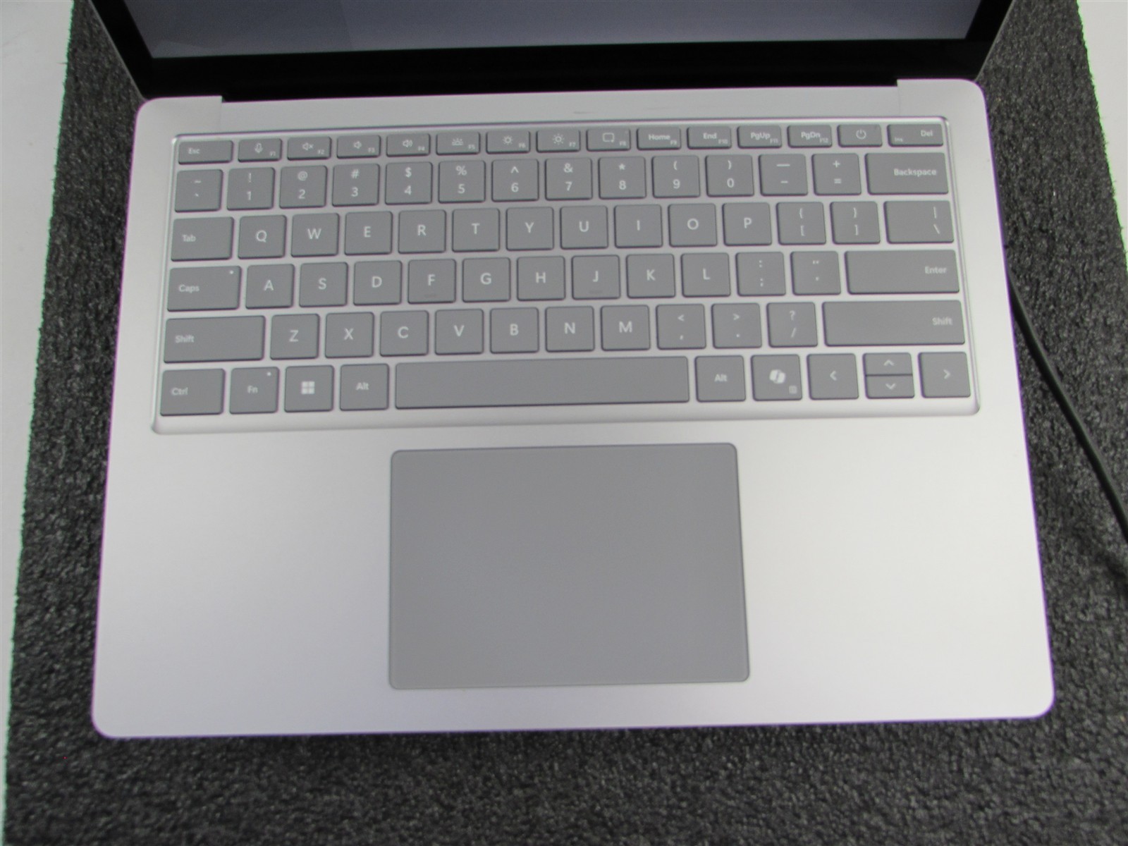 SURFACE SURFACE LAPTOP 6 CORE ULTRA 7 165H 512GB SSD 16GB RAM WIN 11 PRO
