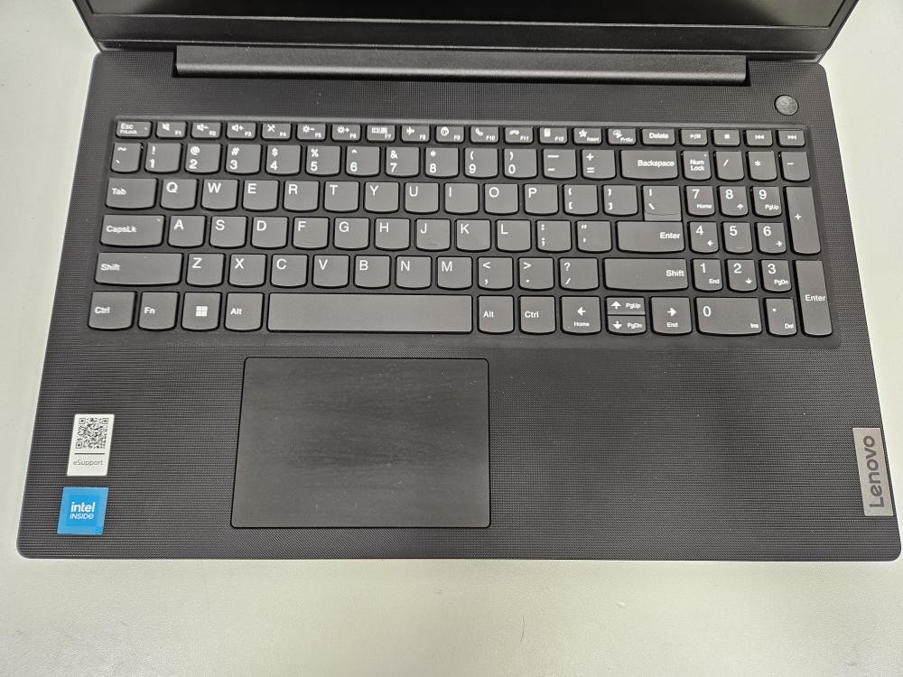 LENOVO V15 G4 (P21029299)