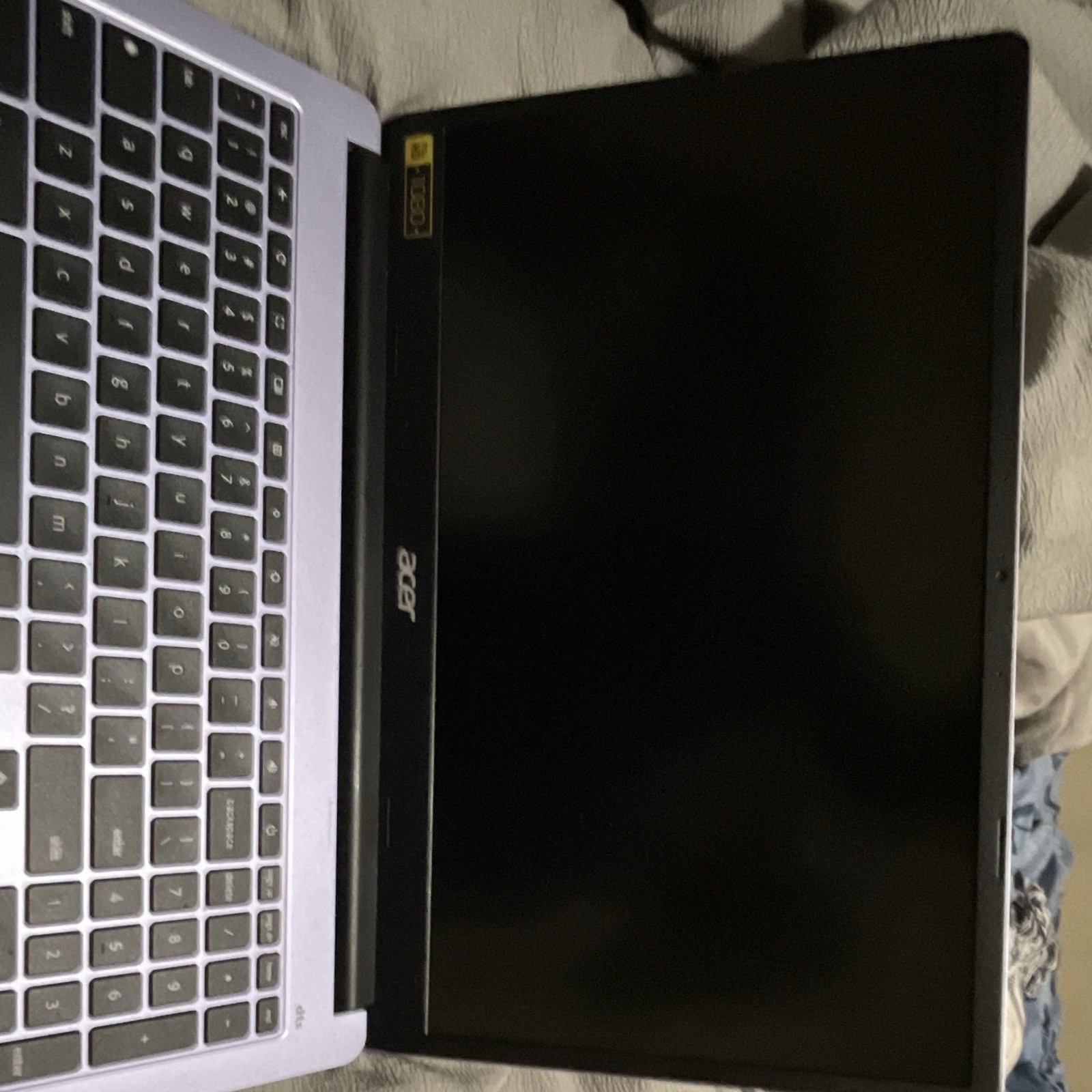 Acer Chromebook 15.6″ Intel Core i3 4GB 128GB SSD Chrome OS Silver