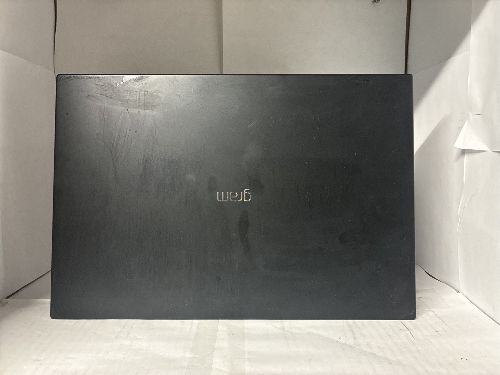 LG Gram 17″ Laptop i7-1165G7 16GB RAM 512GB SSD Win 11 Pro Black – W/ Charger