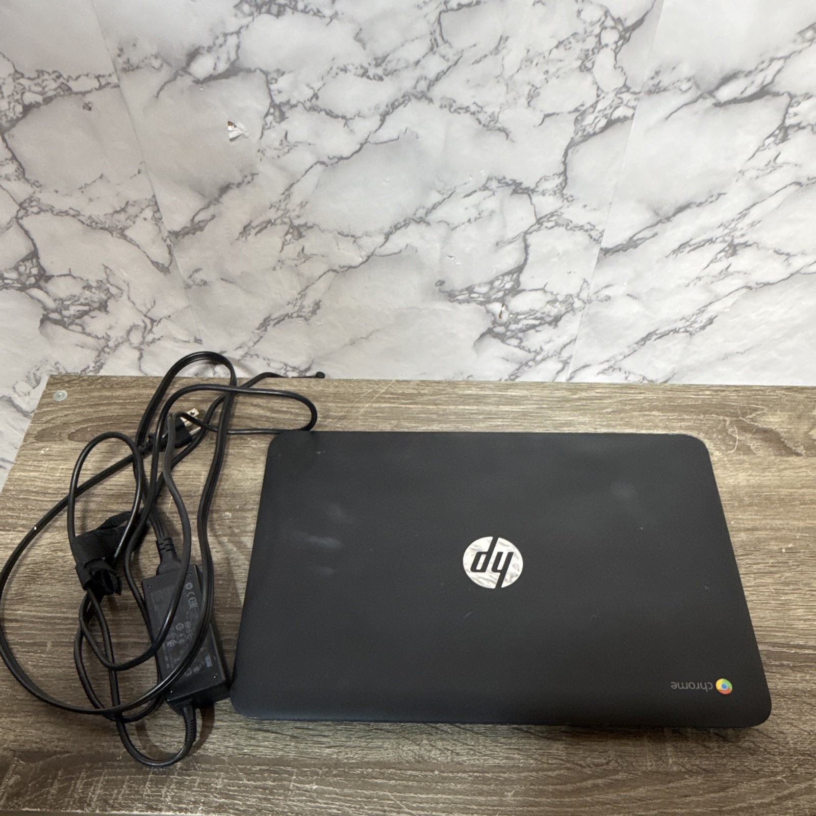HP Chromebook 14 G3 14in Intel Celeron 4GB 16GB eMMC Chrome OS Charger