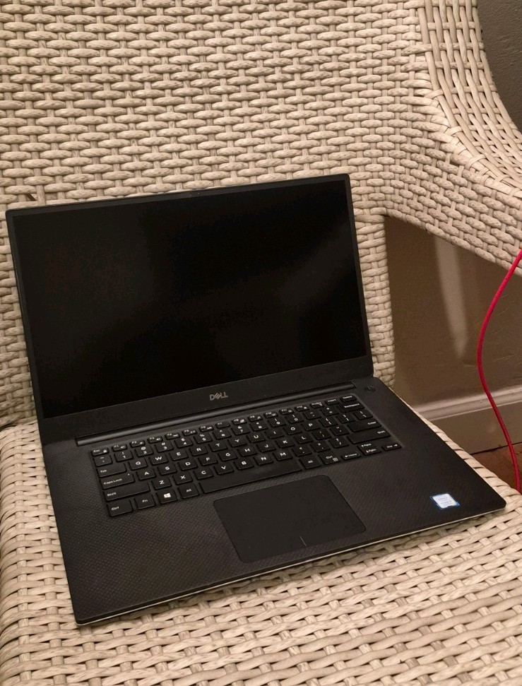 Dell Precision 5540 15.6″ i7-9750H, 32GB RAM 512GB NVMe + 512GB SSD, Win 11 Pro