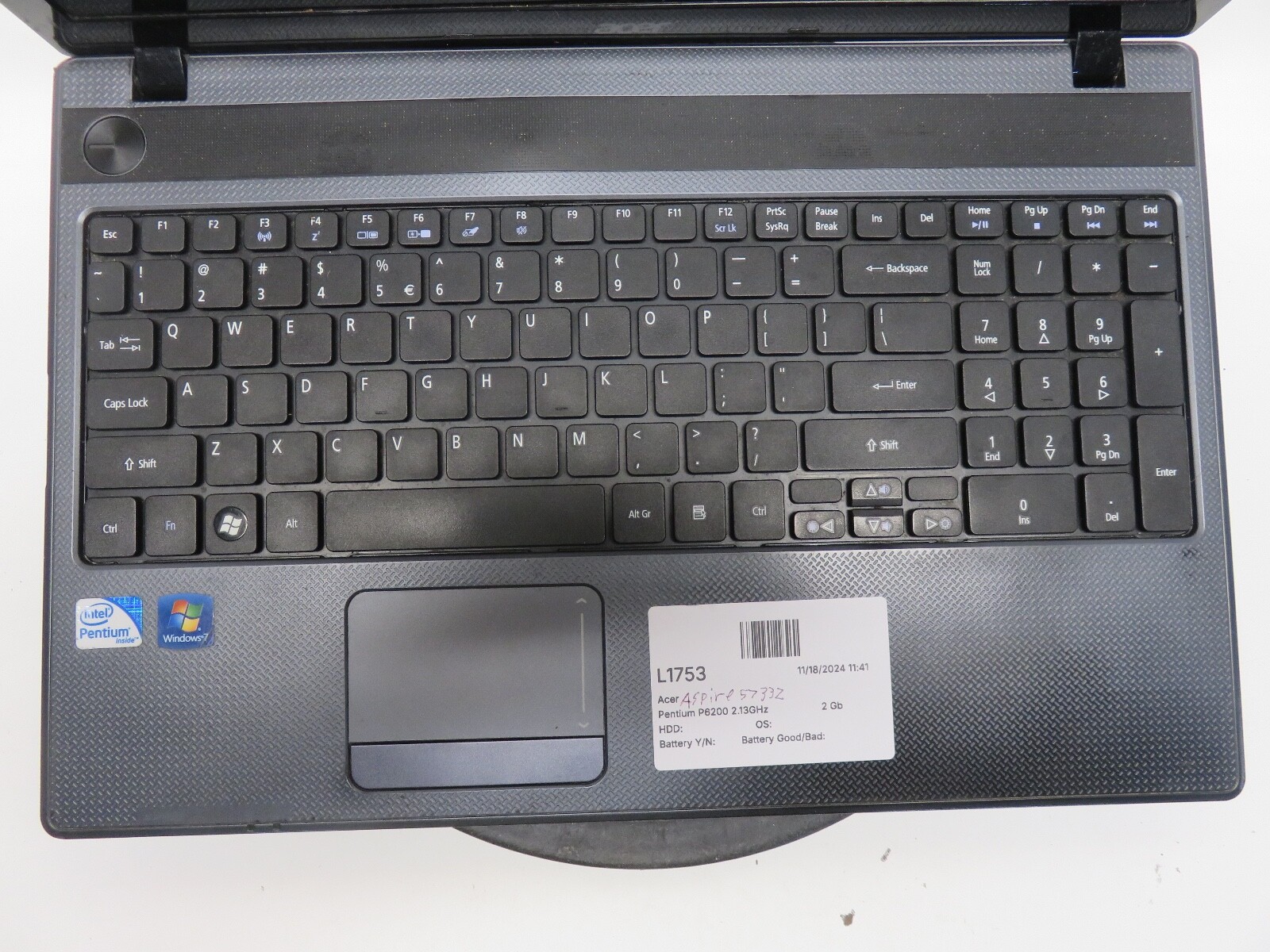 Acer Aspire 5733Z-4851 Laptop Intel Pentium P6200 2GB No HD/Batt – Broken Hinges