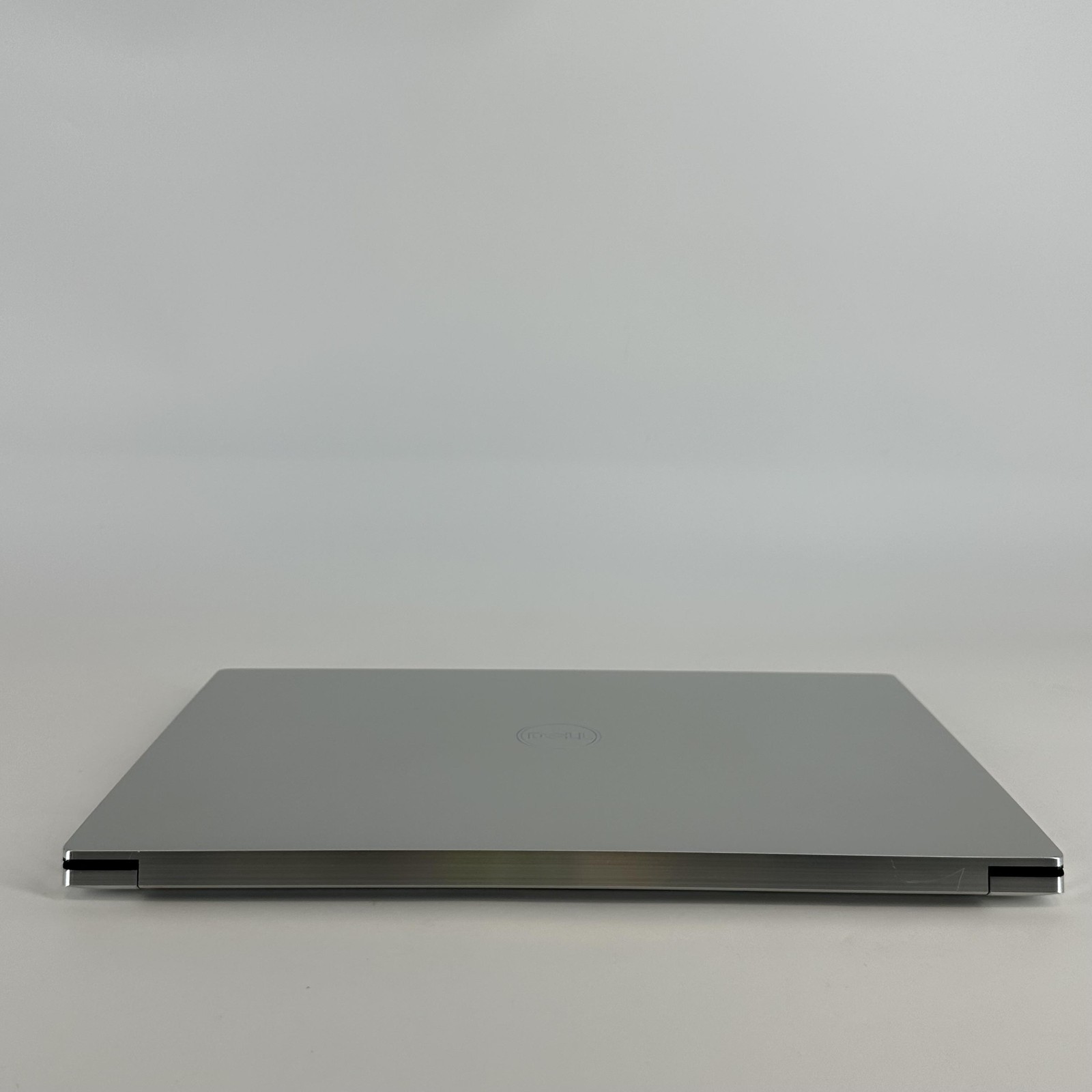 Dell XPS 15 9520 FHD+ 2.5 GHz i9-12900HK 32GB 1TB SSD NVIDIA RTX 3050 Ti Good