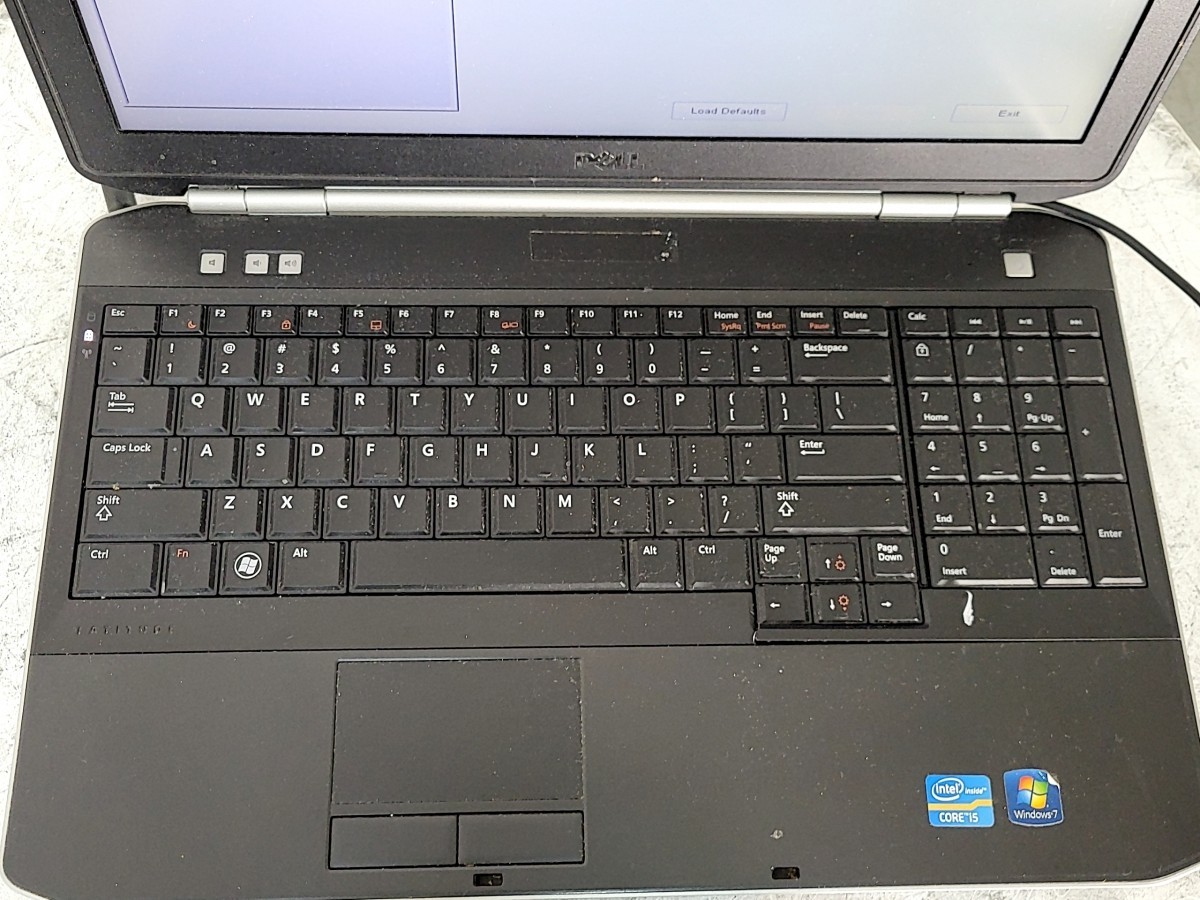 Dell P15F Latitude E5520 15.6″ Laptop Intel Core I5-2520M 4GB 250GB SEE NOTES