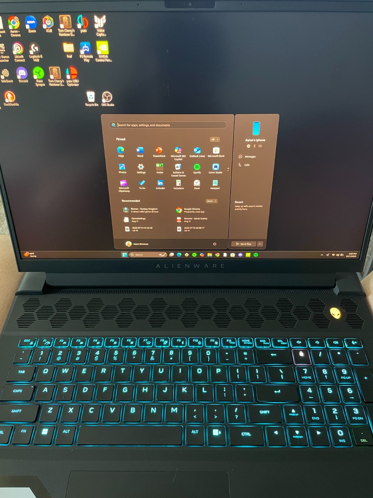 Alienware M18 R1 18″ FHD 480Hz AMD Ryzen 9 7845HX 32GB RAM 1TB SSD RTX 4070