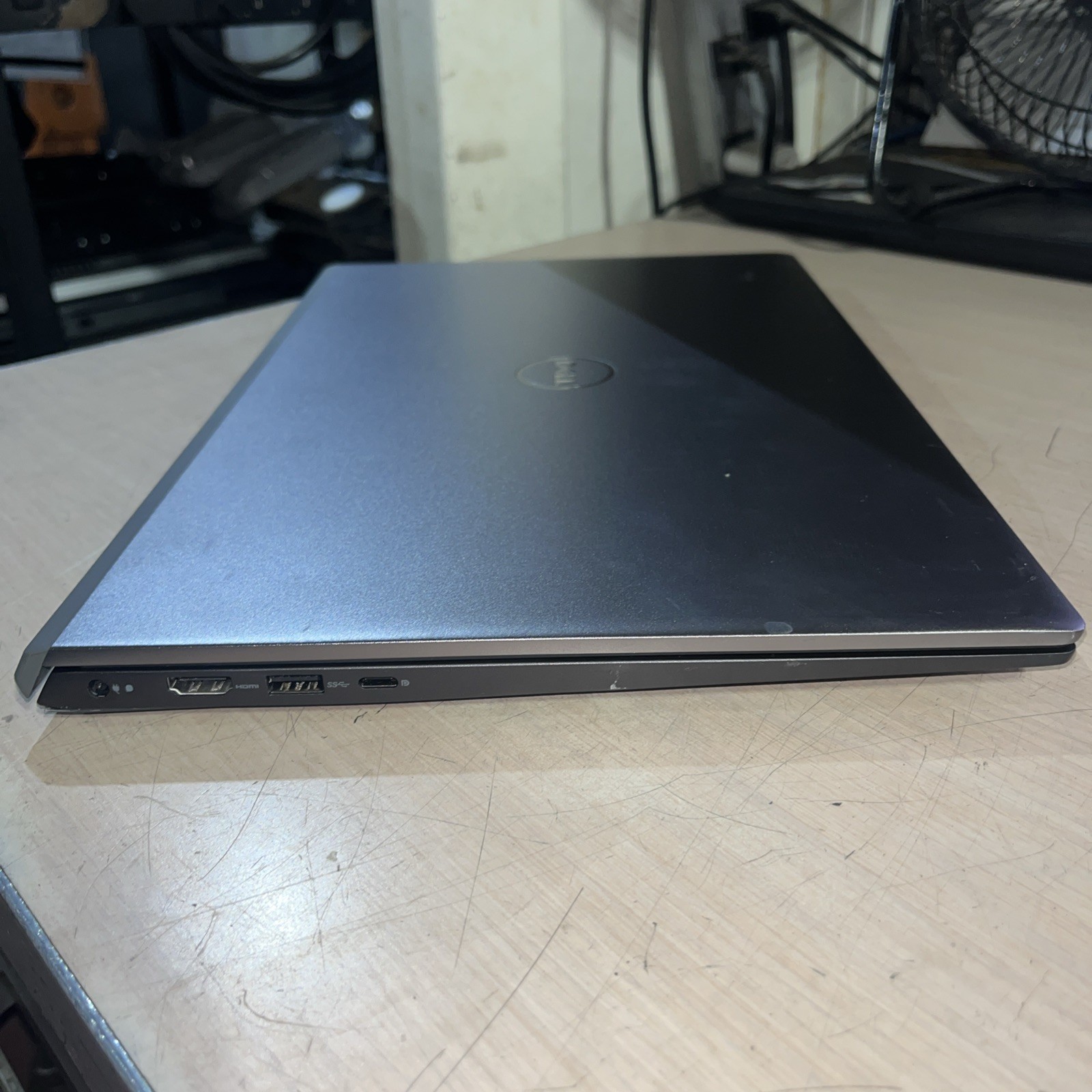 DELL VOSTRO 15 5501 INTEL CORE I7-1065G7 16GB RAM NO HD