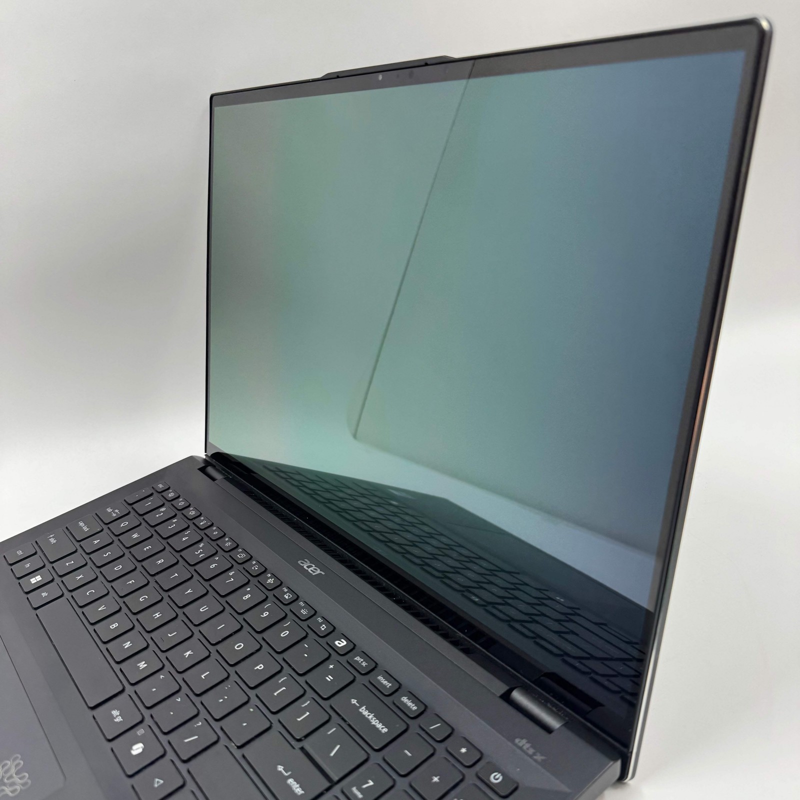 Acer Swift 16 AI N24Q11 16″ Core Ultra 7 256V 2.2GHz 16GB RAM 1TB SSD
