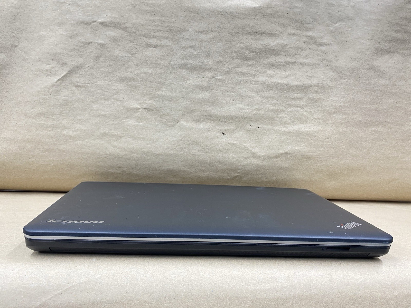 Lenovo E545 – 16″ 1366×768 – AMD A6-5350M – 8GB – 128GB SSD – Win 10 Pro