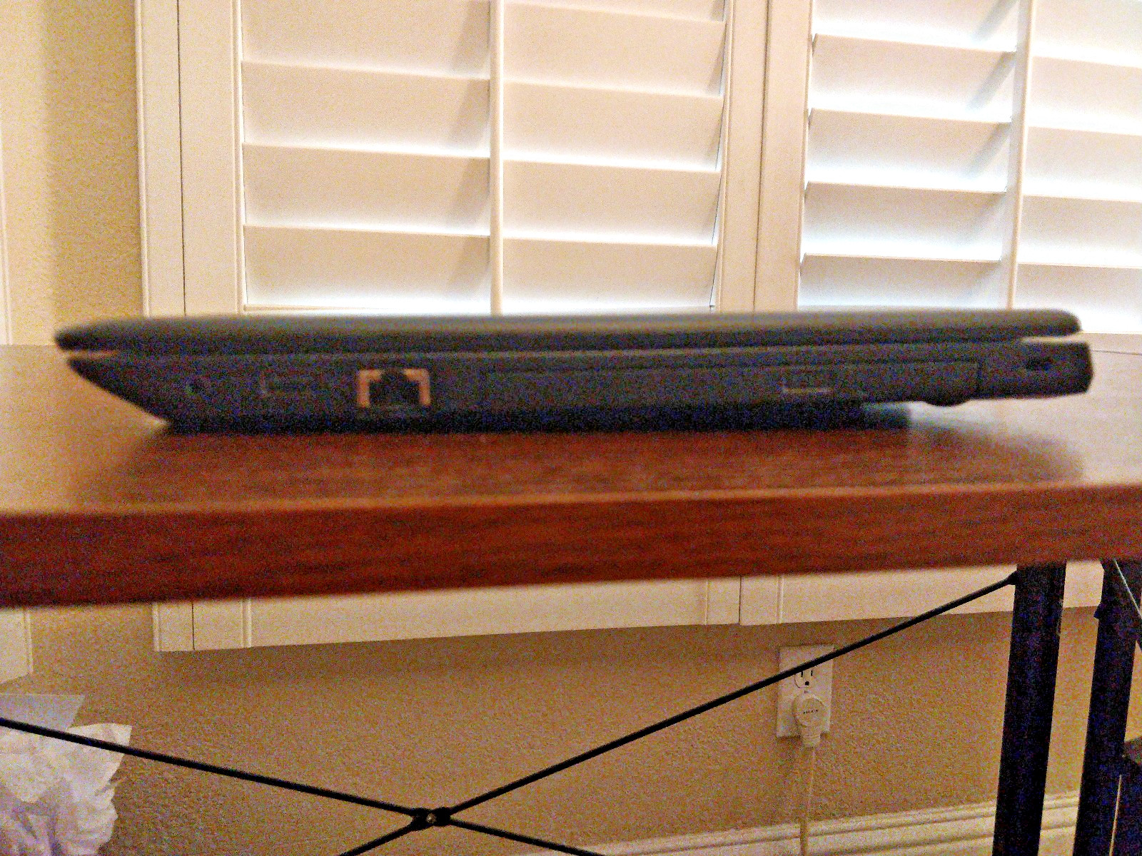 Lenovo ThinkPad E570 Intel i5-7200U 8GB RAM 500GB HDD 15.6″ LINUX Laptop