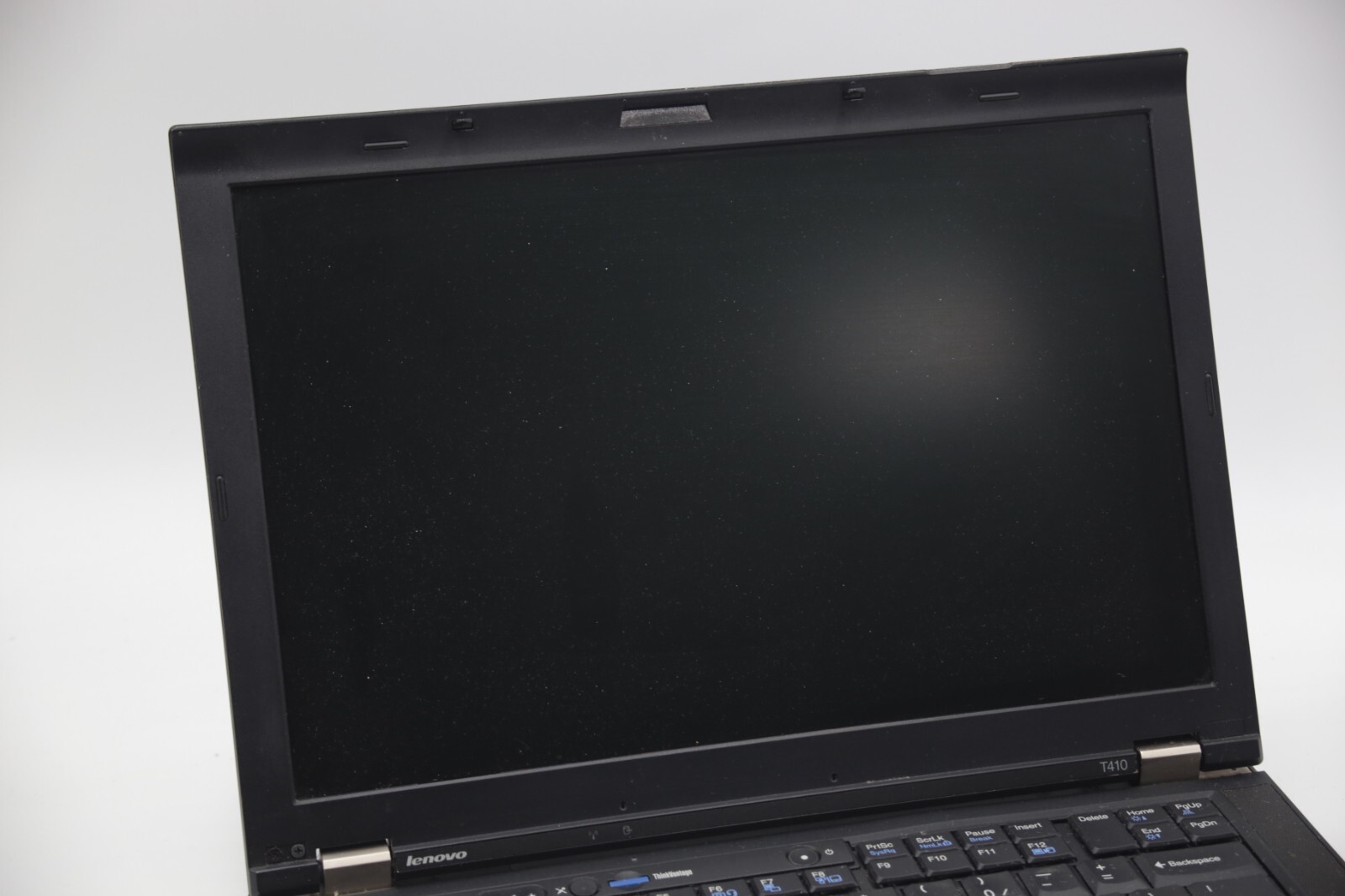 Lenovo T410 i5 M520 2.4GHz ~ 4GB RAM 250GB SSD READ 002