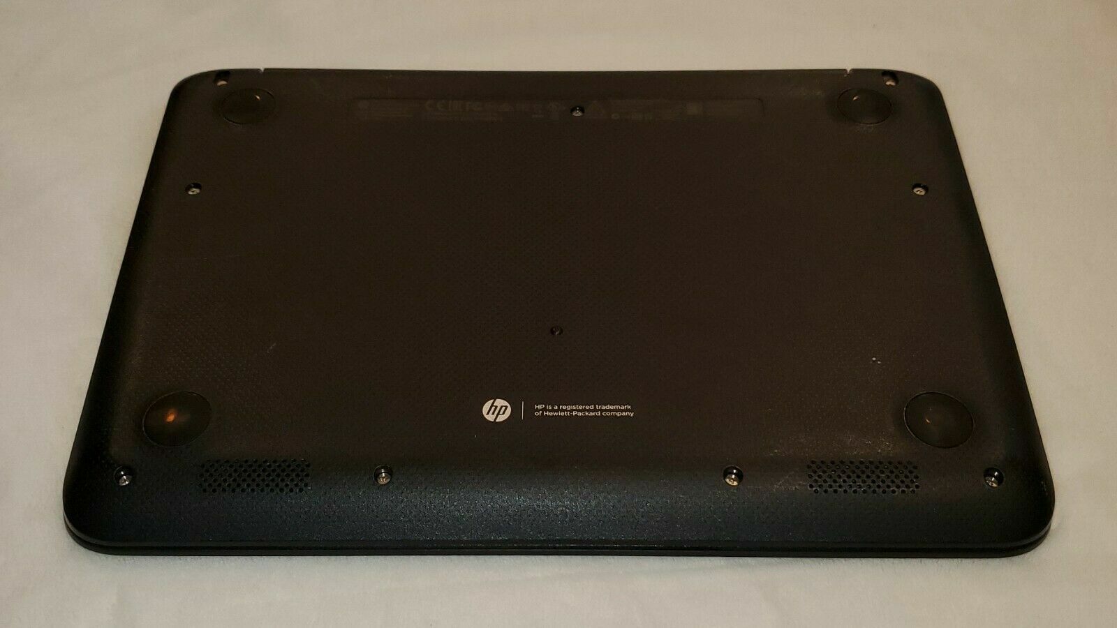 HP Chromebook 11 G4 (Celeron N2840 2.16GHz, 16GB SSD, 4GB RAM, Chrome OS)