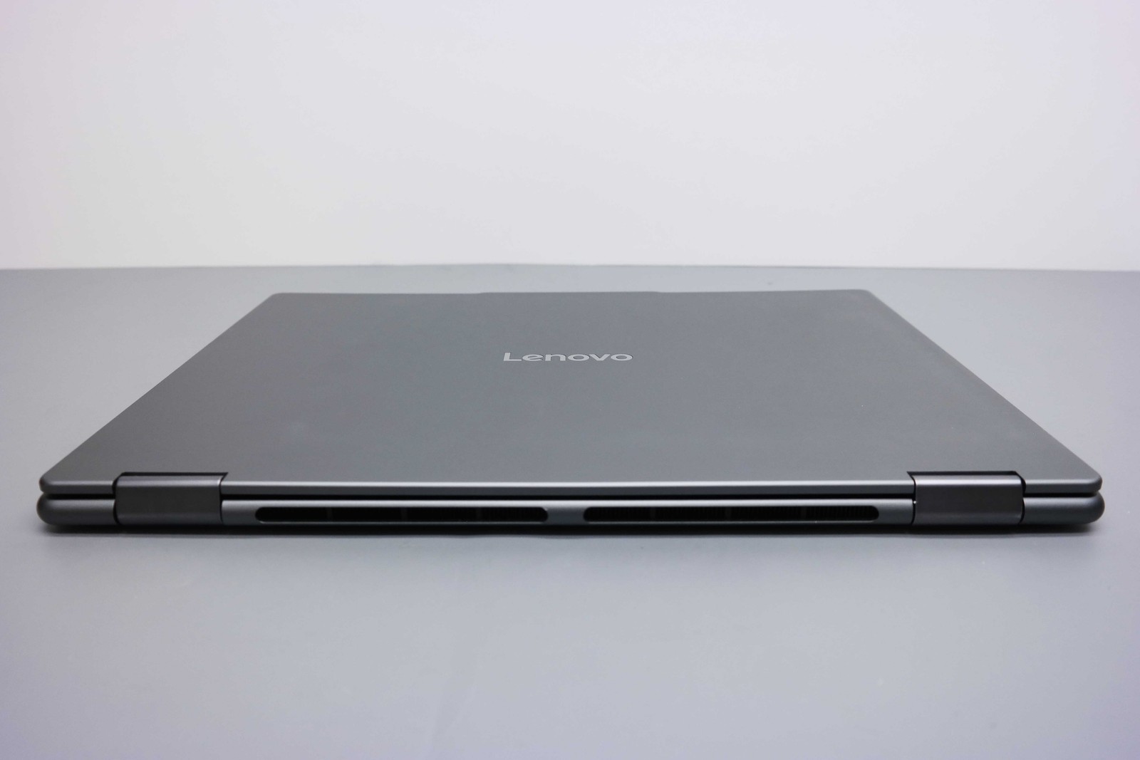 Lenovo Yoga 7 16ILL10 16″ Core Ultra 5 226V 16GB 512GB SSD