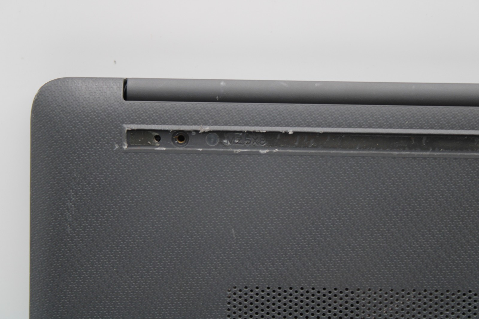 HP 250 G8 i3-1005G1 @ 1.2 GHz 8GB RAM No SSD No OS