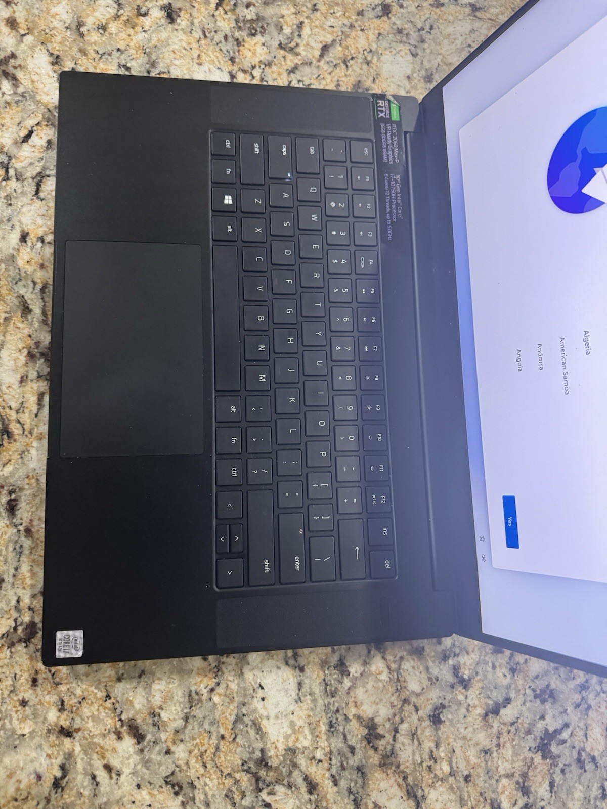 razer blade 15 3070 TI Intel i7-12800H 1TB SSD 240 HZ refresh rate
