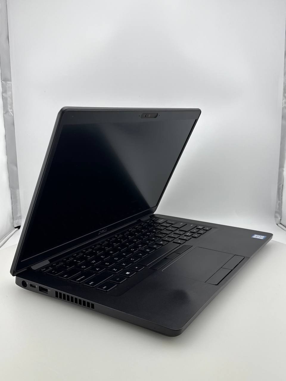 Dell Latitude 5400 i7-8665U@1.9GHz 16GB RAM 256GB SSD Win 11 Pro Grade B