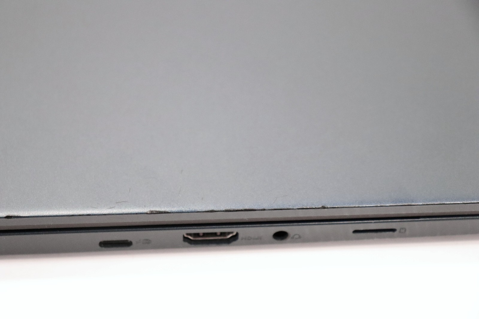 ASUS Chromebook Plus 2-in-1 Touch 14″ CM3401FF AMD Ryzen 3 732 8GB 128GB SSD