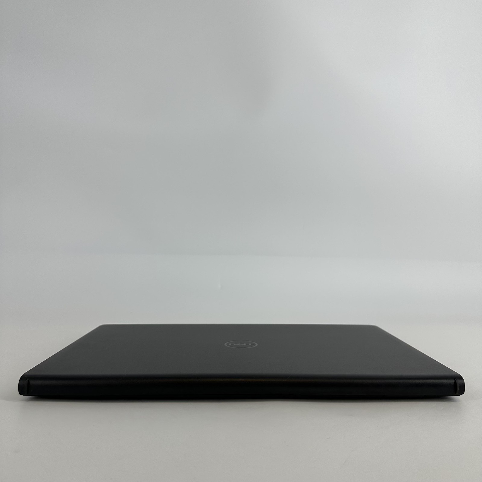 Dell Inspiron 3520 15.6 Black FHD 1.3 GHz i5-1235U 16GB RAM 512GB SSD Good