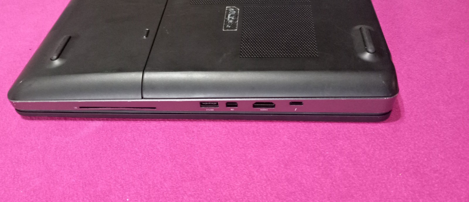 Dell Precision laptop 7720 i7-7820HQ 2.9-3.9Ghz 16GB+512GB NVIDIA “P5000” AX200