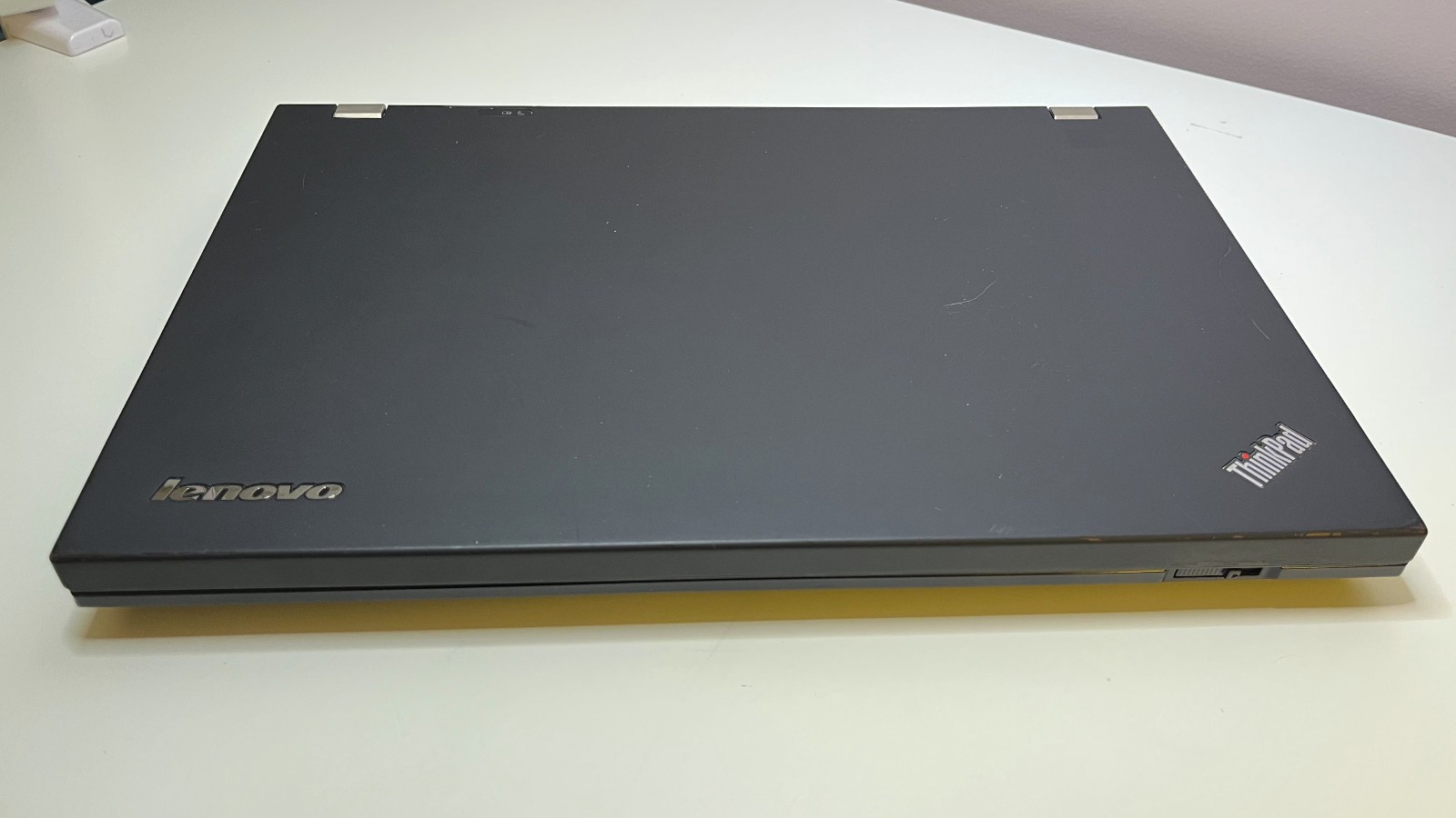ThinkPad T520 15.6″ Intel Core i5 8GB RAM 240GB SSD Windows 10
