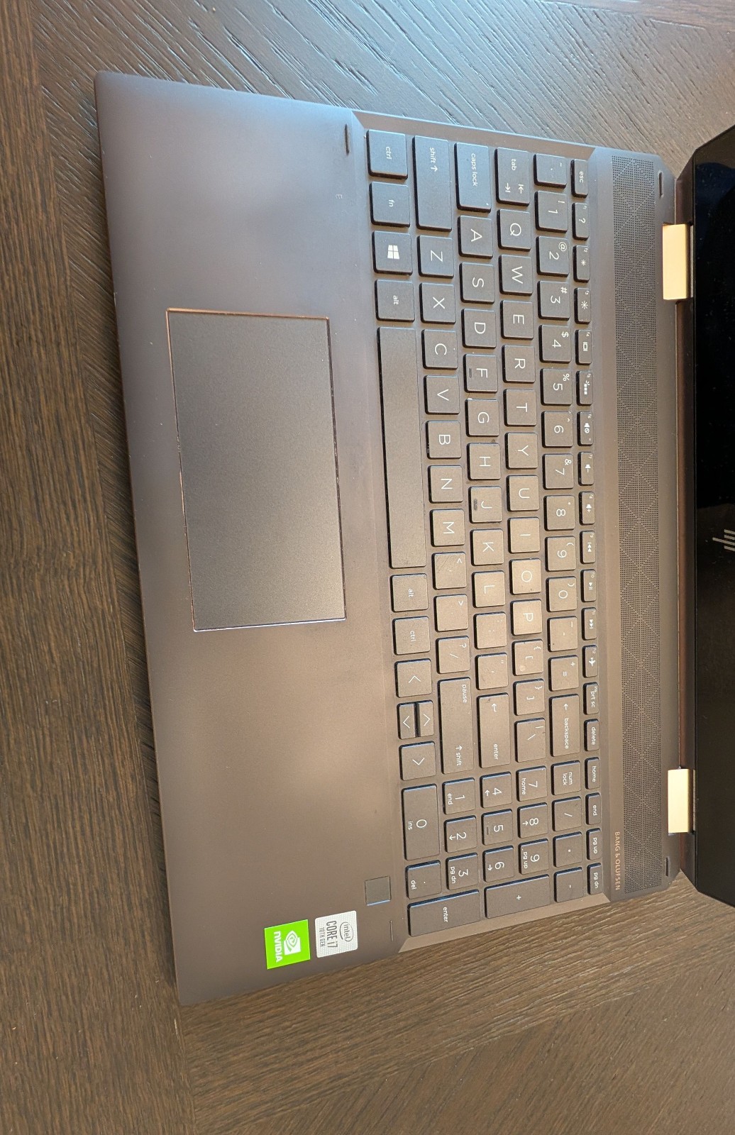 HP Spectre X360 2-in-1 15.6″ (512GB SSD, Intel Core i7 10th Gen., 1.8 GHz, 16GB)