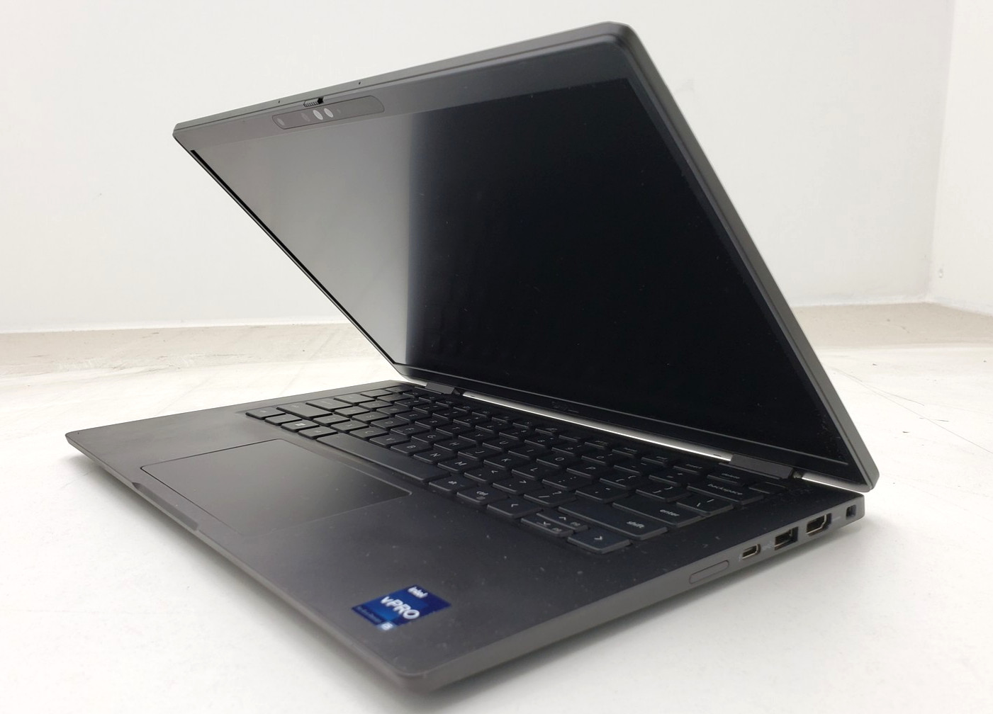 Dell Latitude 7430 Laptop PC i5-1245U 16GB RAM 512GB SSD 14″ Win 11 Pro laptop.