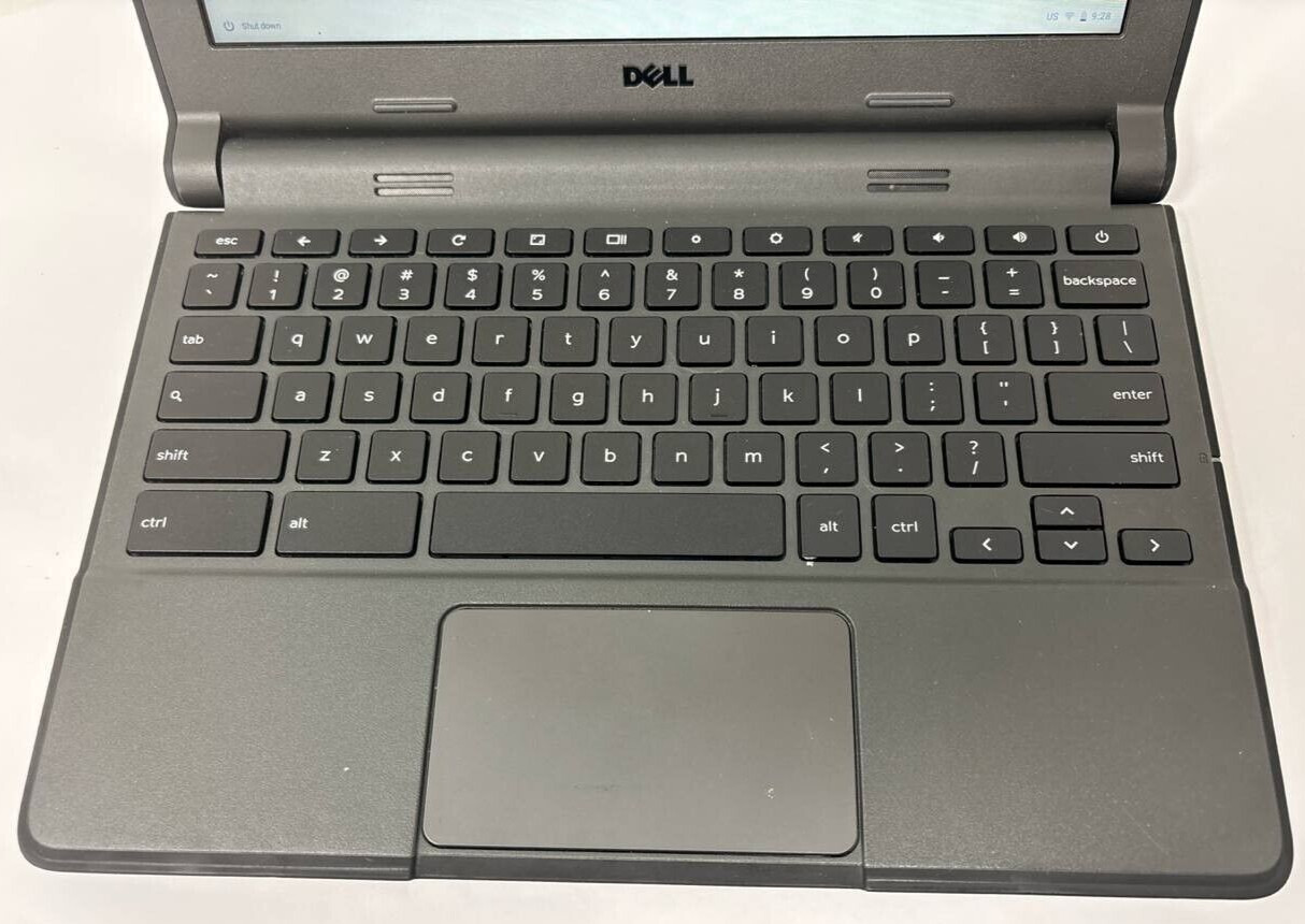 Dell Chromebook 11 P22T 11.6″ 16GB Intel Celeron 2.16 GHz 4GB RAM Laptop Black