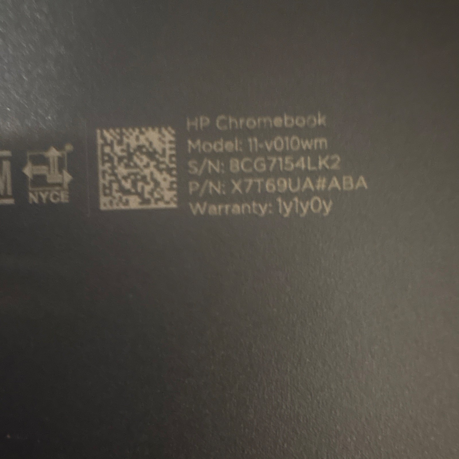 HP Chromebook 14-v010wm 14″ Intel Celeron 4GB RAM 16GB eMMC Chrome OS Gray