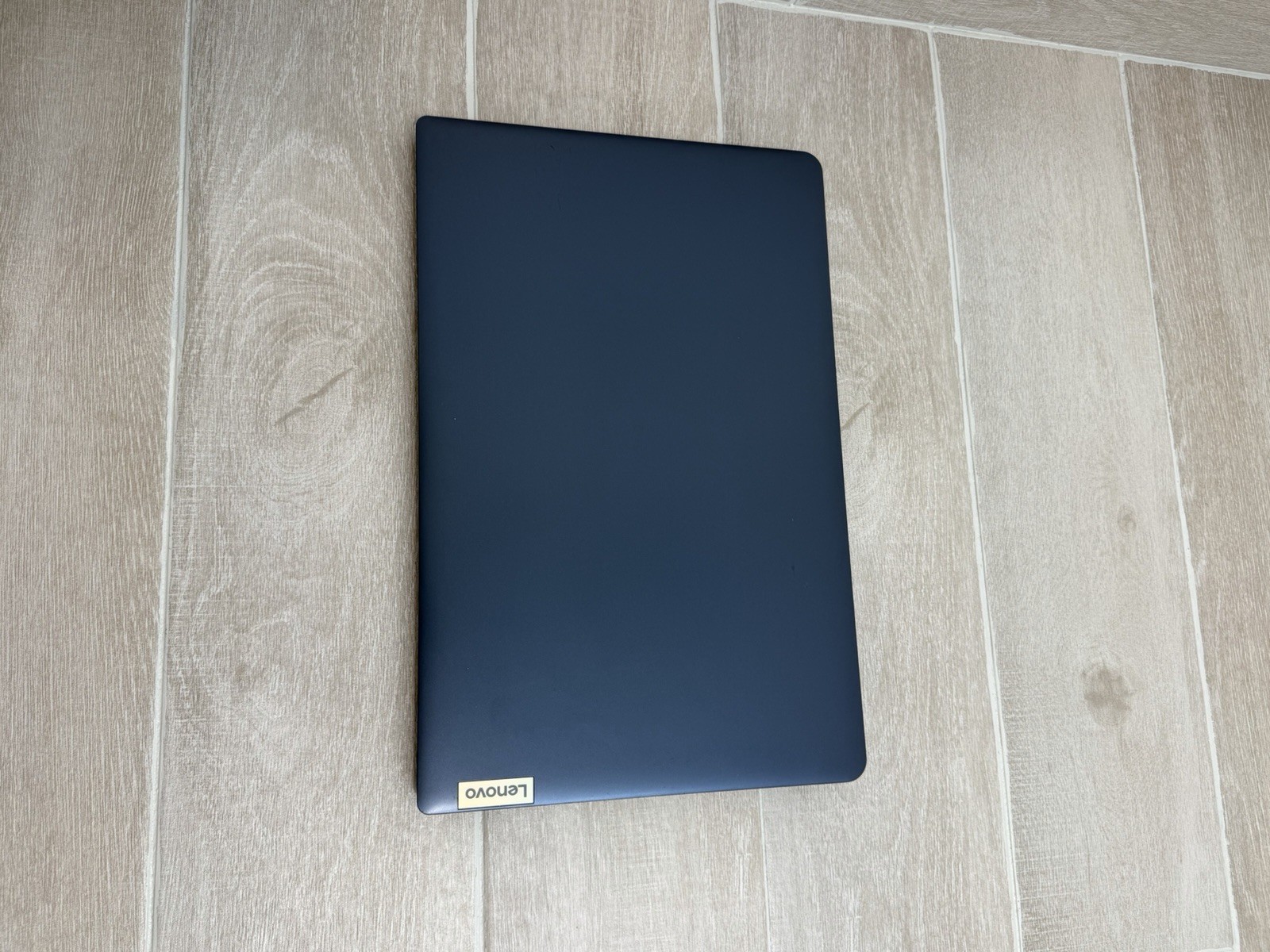 Lenovo IdeaPad 1 15IJL7 15.6″ Pentium Silver N6000 4GB RAM 128GB SSD Win-11