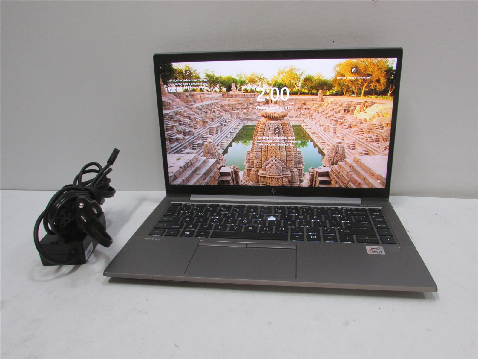HP ZBook Firefly 14 G8 i7-1185G7 3.0GHz 32GB 256GB NVME 14″ W11P MISS KEY/SPKRS