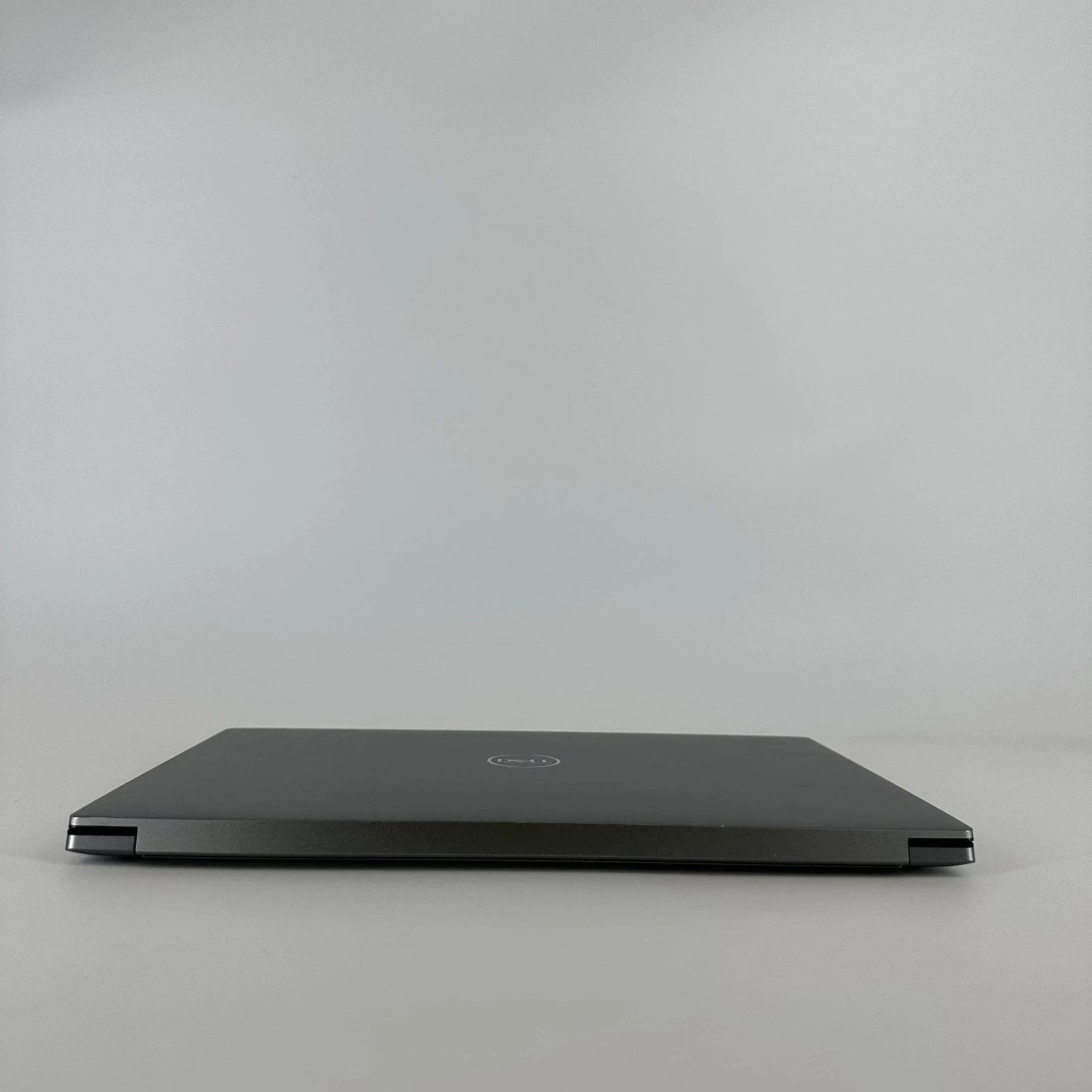 Dell Precision 5570 15.6″ FHD+ i9-12900H 32GB 1TB SSD RTX A2000 Windows 11 Pro