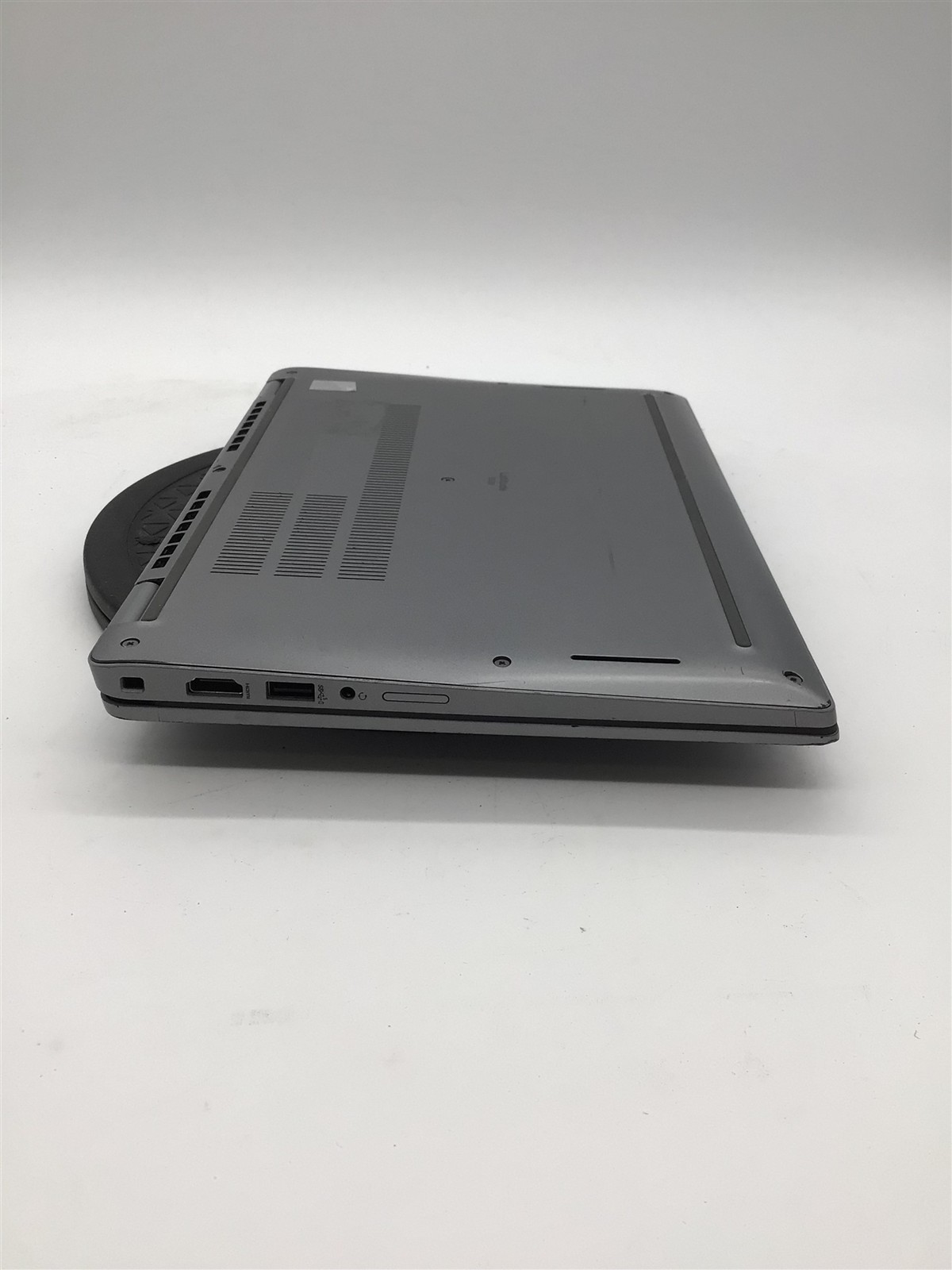 Dell Latitude 5330 i5-1245U/16GB RAM/No SSD