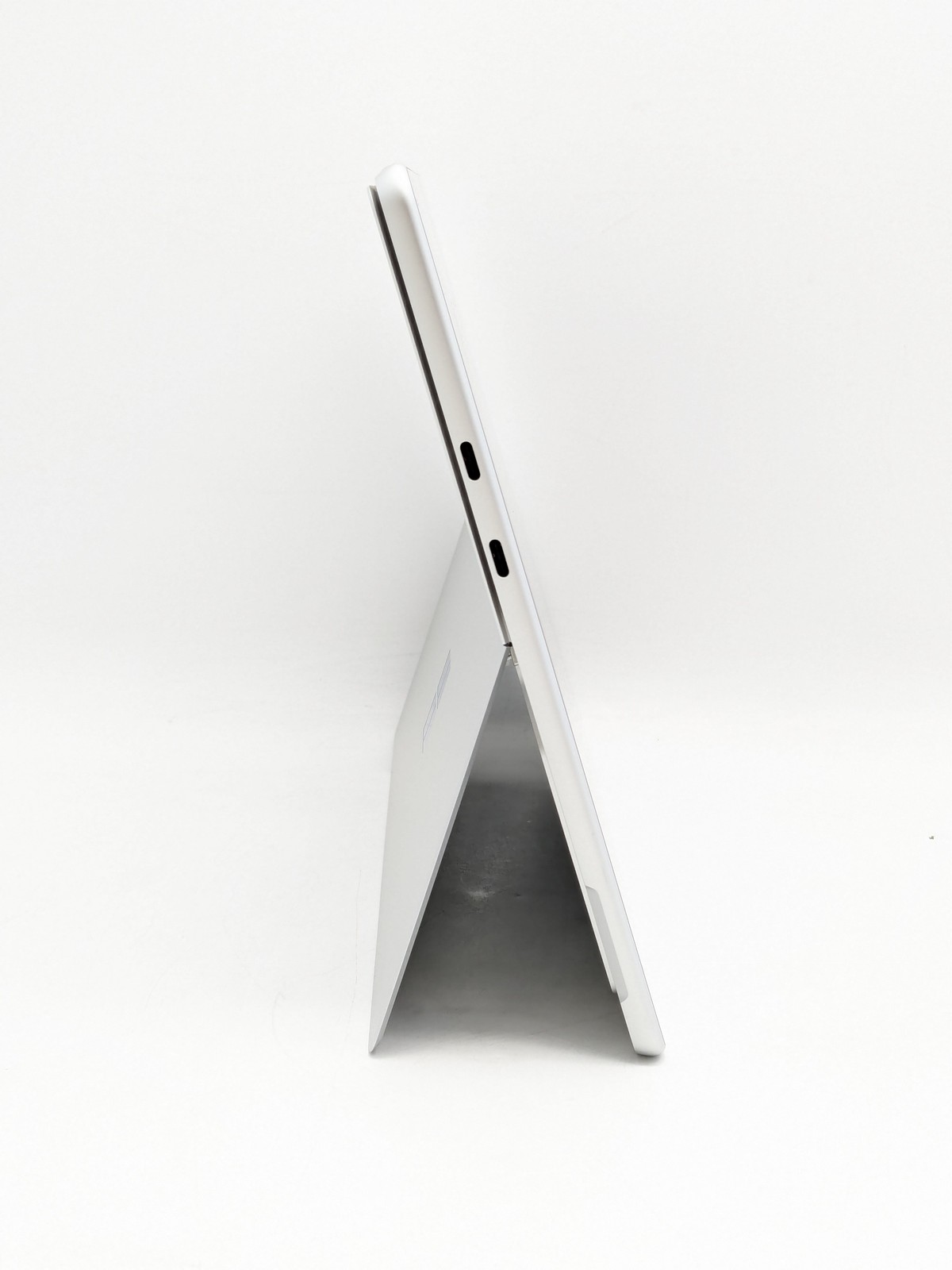Microsoft Surface Pro 11 Business 13″ Ultra 7 268V 32GB DDR5 256GB SSD W11H