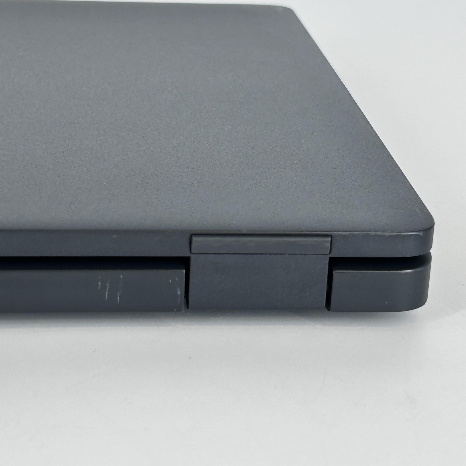 Dell Pro 14 PC14250 Magnetite FHD 1.4 GHz Core 5 120U 16GB 512GB SSD Very Good