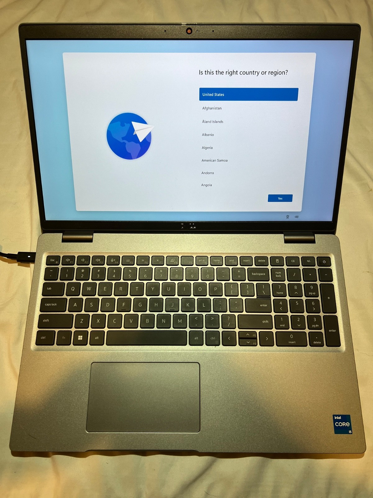 Dell Latitude 5530 – Intel i5 1240P – 16GB Ram – 256GB M.2 – Windows 11 Pro