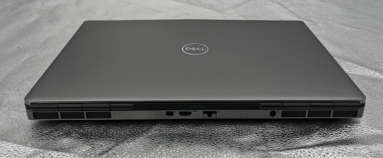 Dell PRECISION 7750 17.3″ I5-10400H 260GHz. 1TB SSD 32GB W10