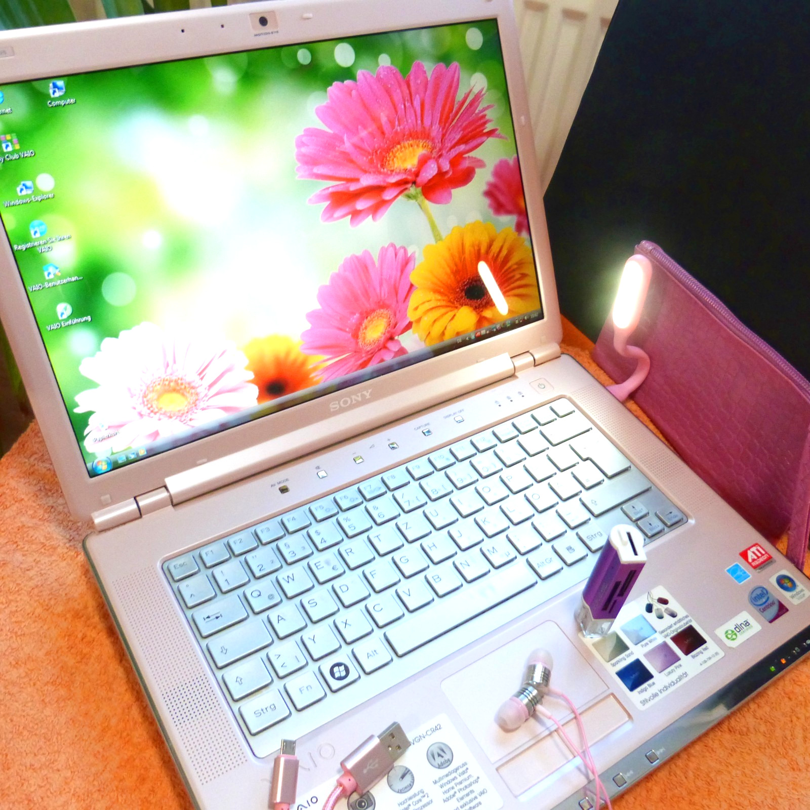Sony Vaio CR42 Pink 14″ Multimedia l XXL EXTRAS l Windows Vista l DUAL CORE